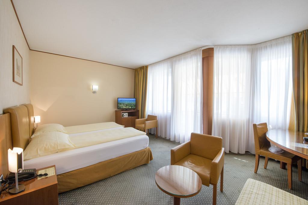 Hotel Delfino Lugano Extérieur photo